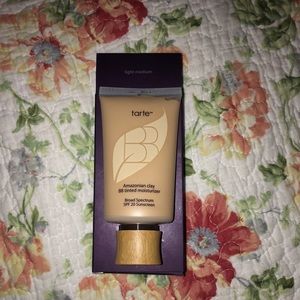 Tarte Amazonian Clay BB tinted moisturizer SPF 20